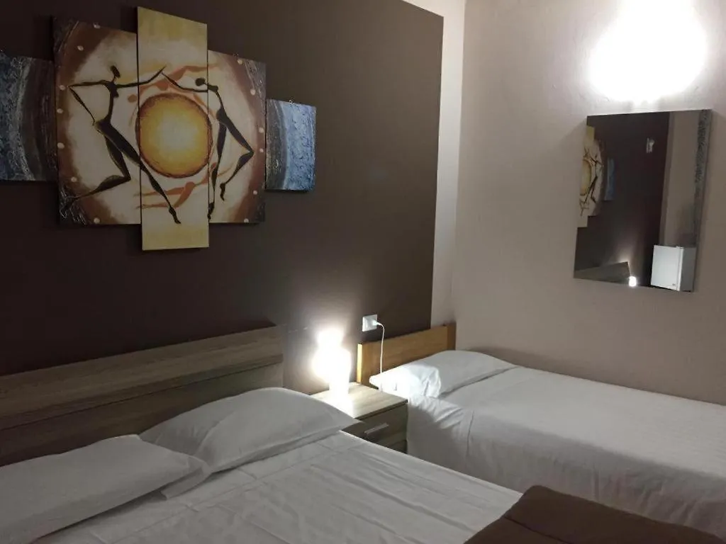 Hotel Elena 1 Self Check-In Parma