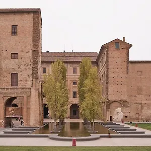 Le Colonne 16 30 Parma